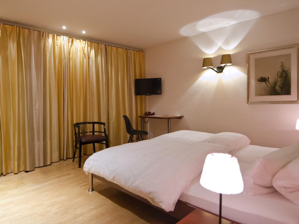 Hotel Scholl Schwäbisch Hall Стая снимка
